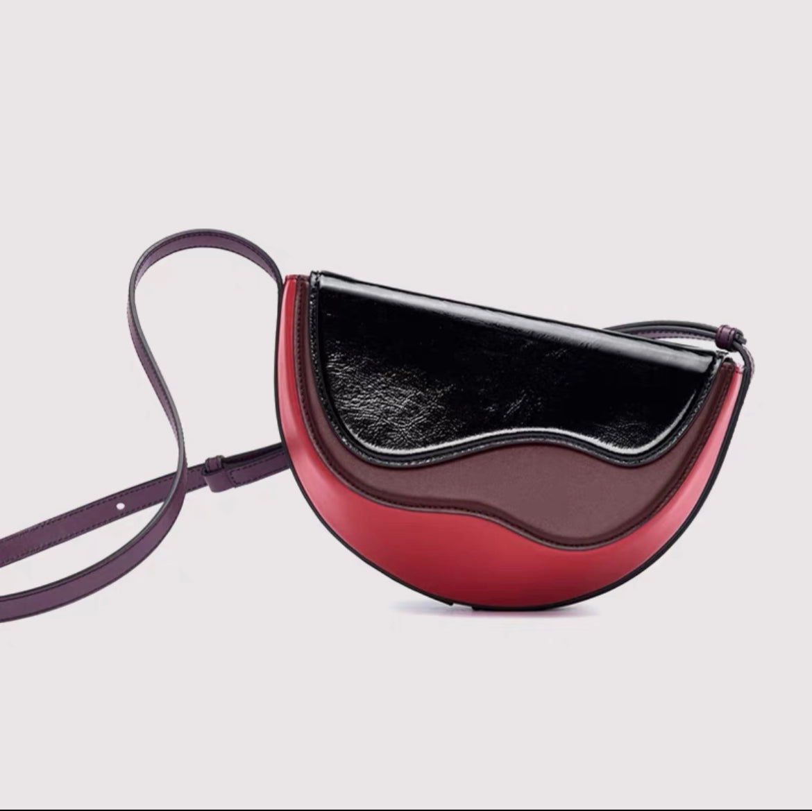 FASHIONISTA CROSSBODY BAG